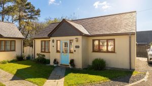Inny Vale, Camelford
